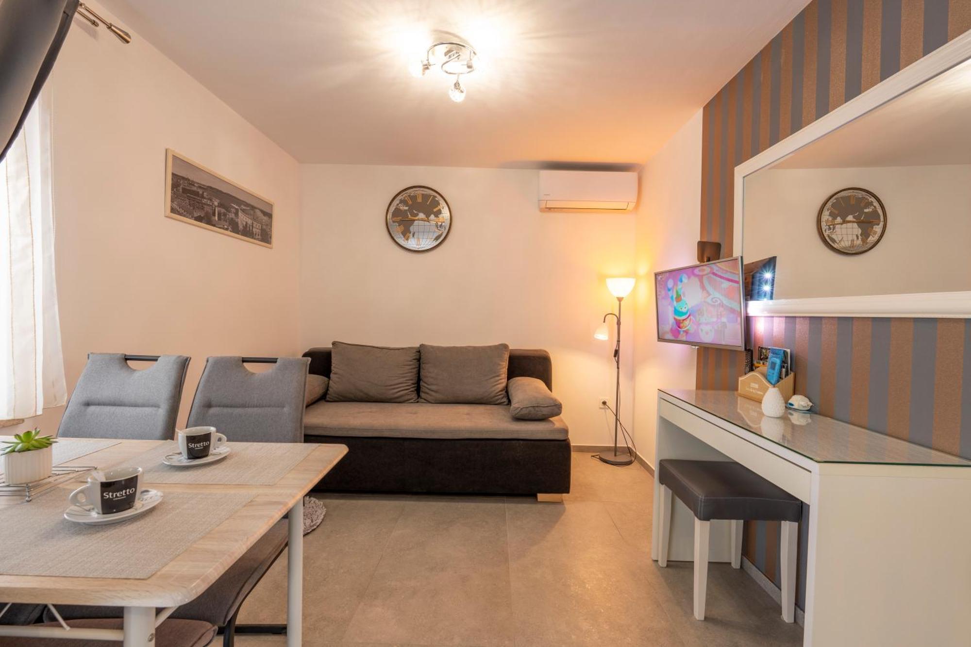 Apartment Limia *